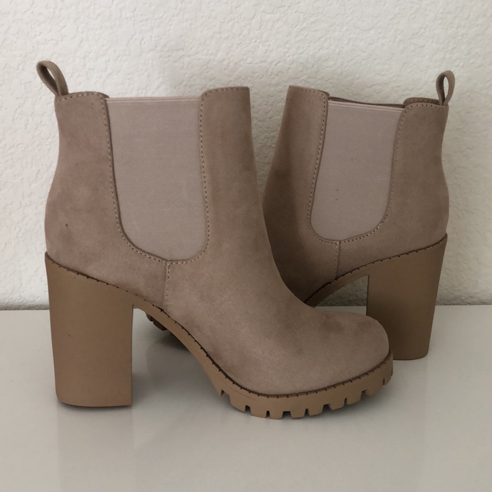 Soda - Heeled Boots - Size 8.5 ✨NEVER WORN✨
